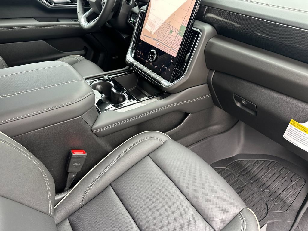 New 2026 GMC Yukon Elevation w/ LPO, Floor Liner Package image 16