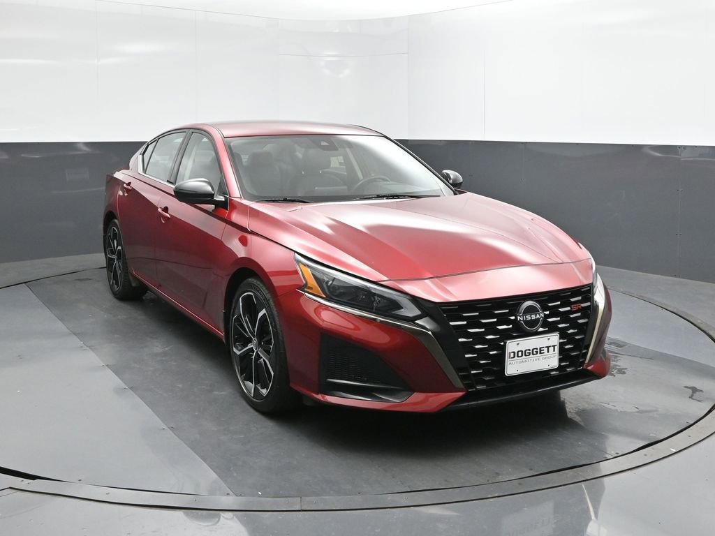 Used 2023 Nissan Altima 2.5 SR image 22