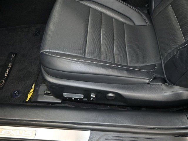Used 2016 Lexus RC 200t image 13