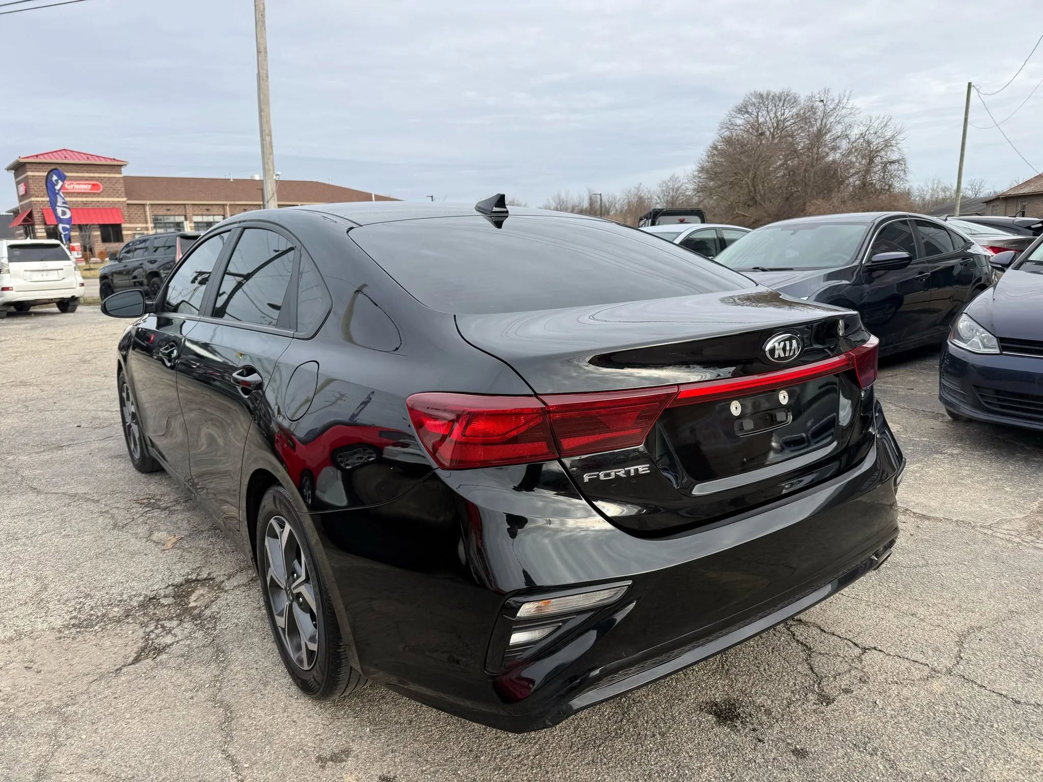 Used 2021 Kia Forte LXS image 8