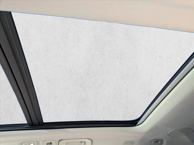 New 2026 Volvo XC60 T8 Ultra w/ Protection Package Premier image 18