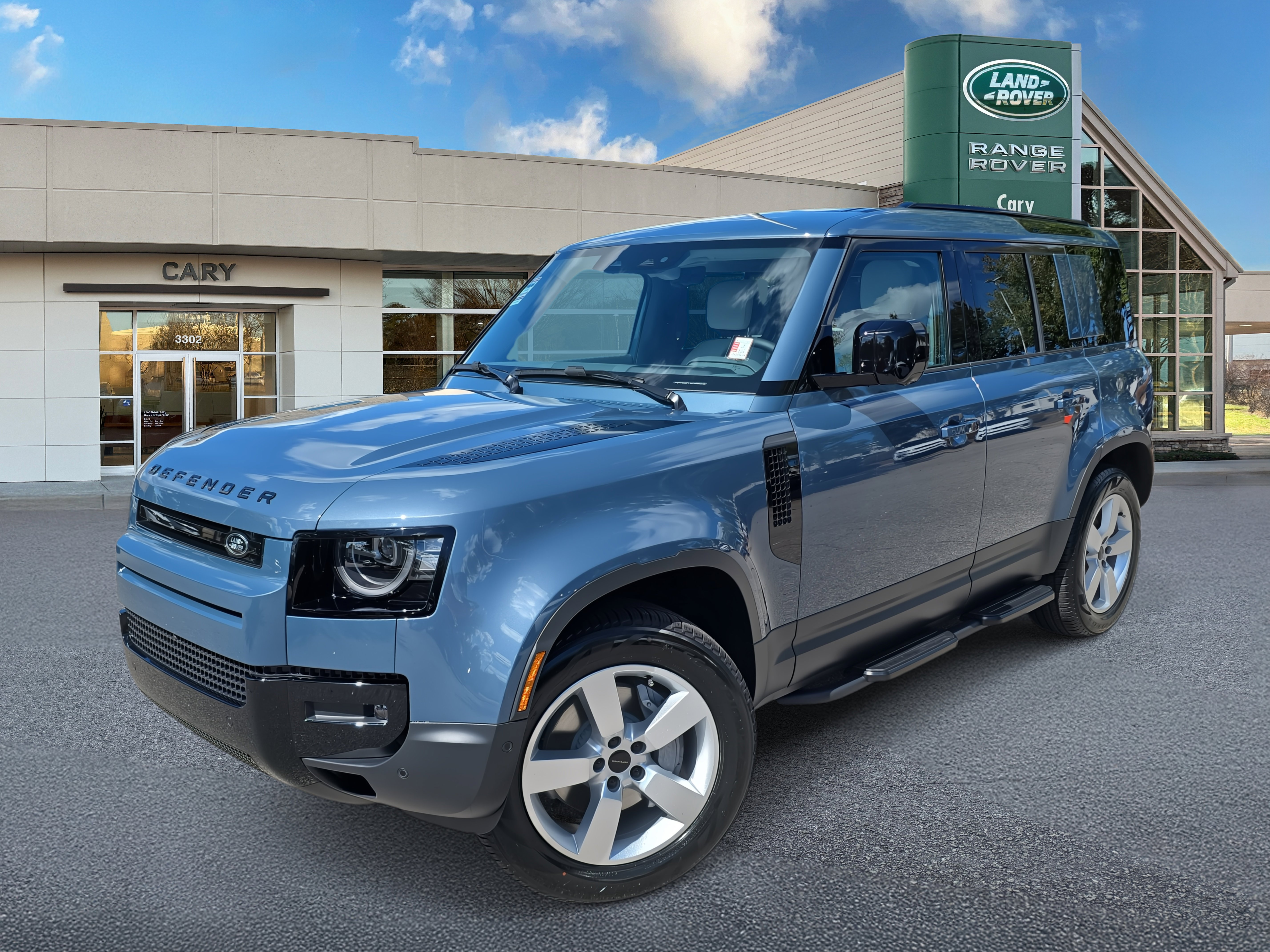 New 2026 Land Rover Defender 110 S video 1
