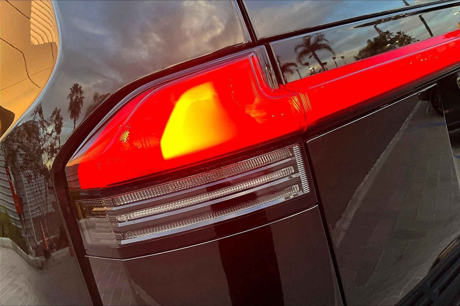 Used 2024 Lexus GX 550 w/ Cold Area Package image 30