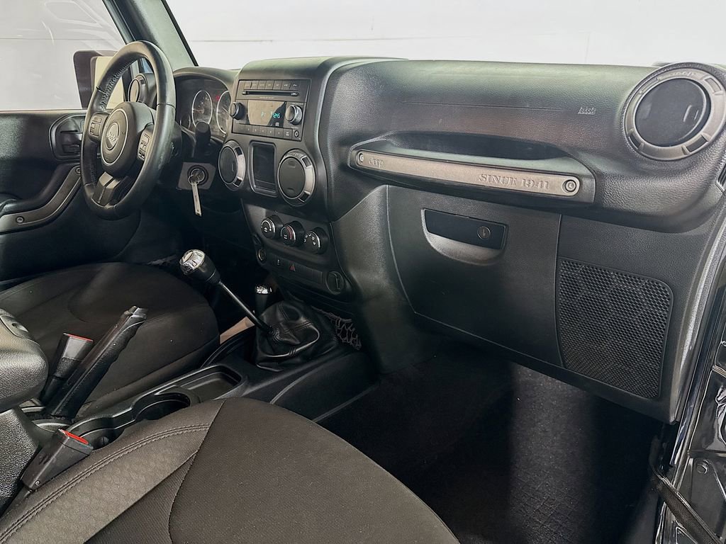 Used 2017 Jeep Wrangler Sport w/ Quick Order Package 23S image 33