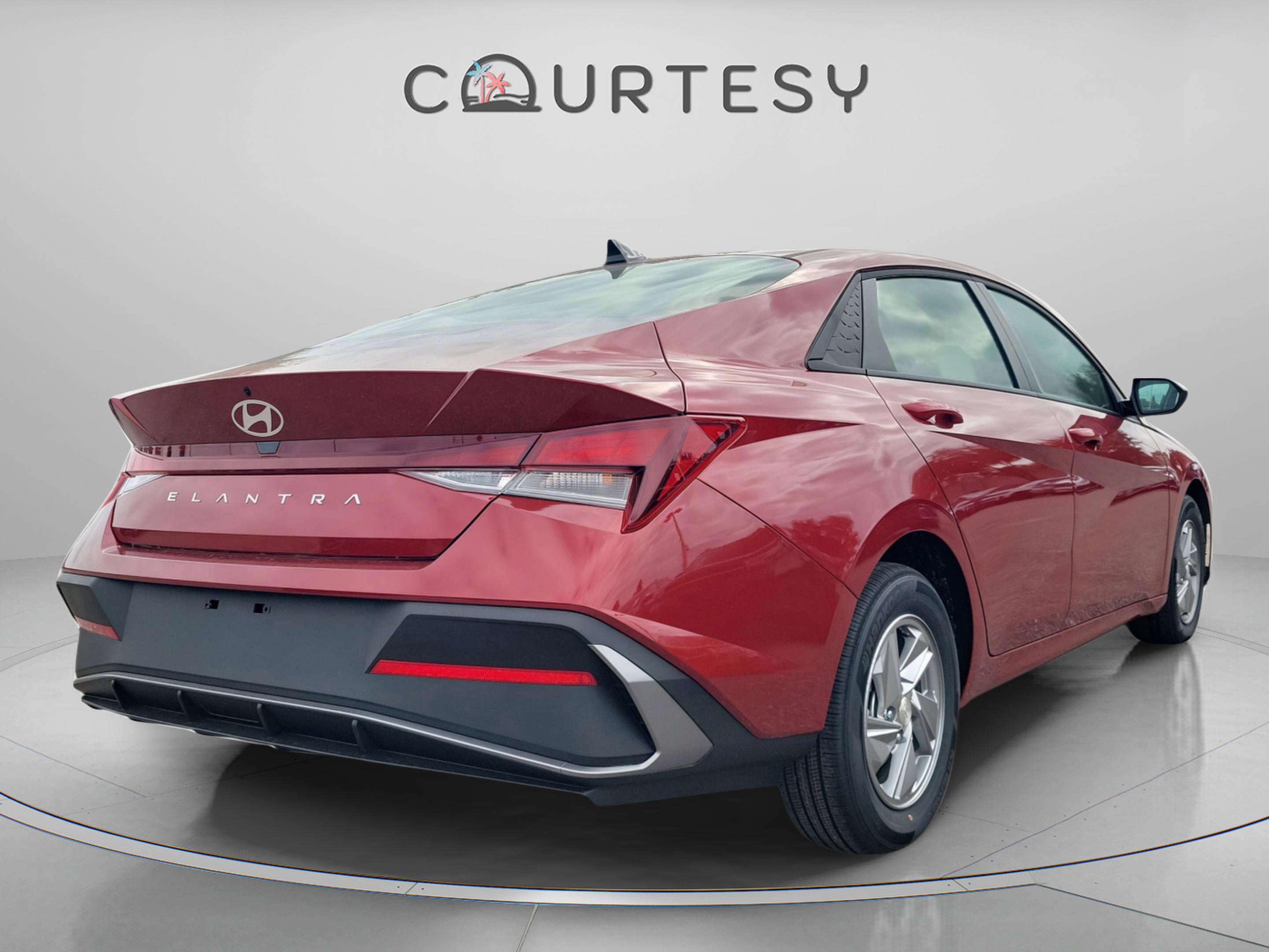 New 2026 Hyundai Elantra SE image 5