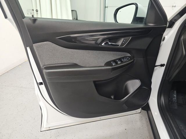 Used 2024 Chevrolet TrailBlazer LT w/ Driver Confidence Package image 12