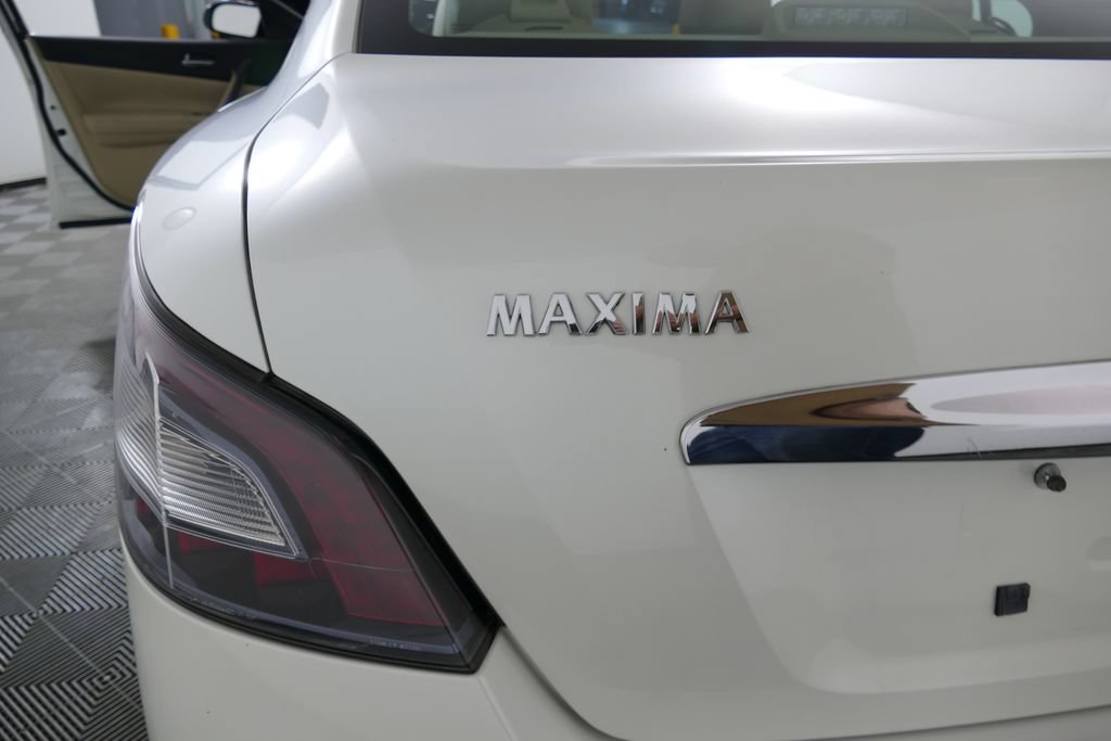 Used 2014 Nissan Maxima 3.5 SV w/ Technology Package FWD image 9