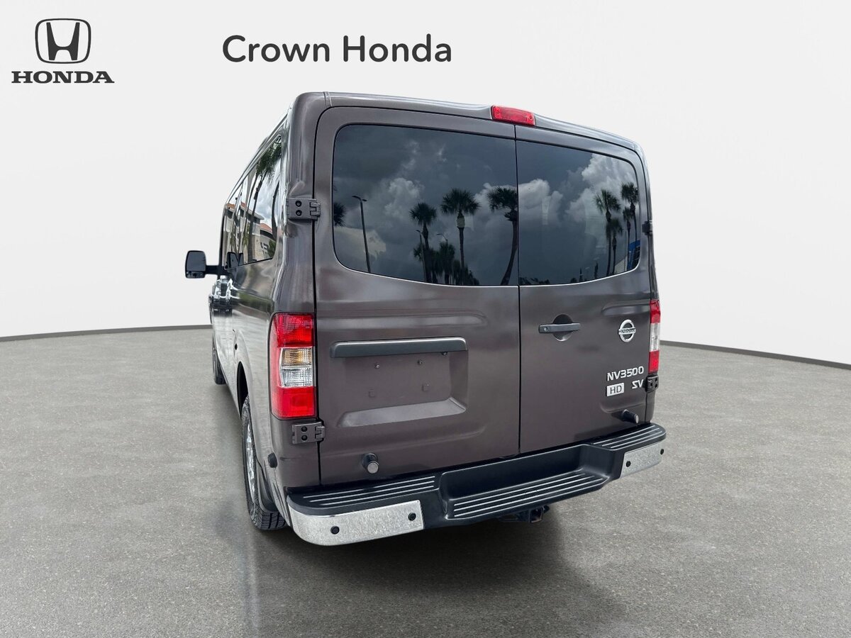 Used 2015 Nissan NV 3500 SV w/ Technology Package RWD image 8