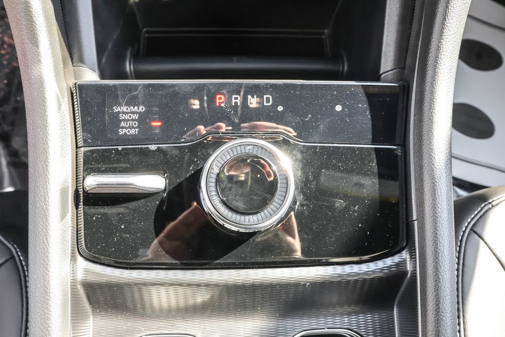 Used 2025 Jeep Grand Cherokee Limited image 27