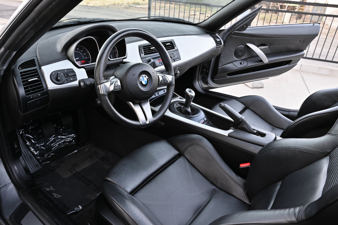 Used 2006 BMW Z4 3.0si RWD image 18