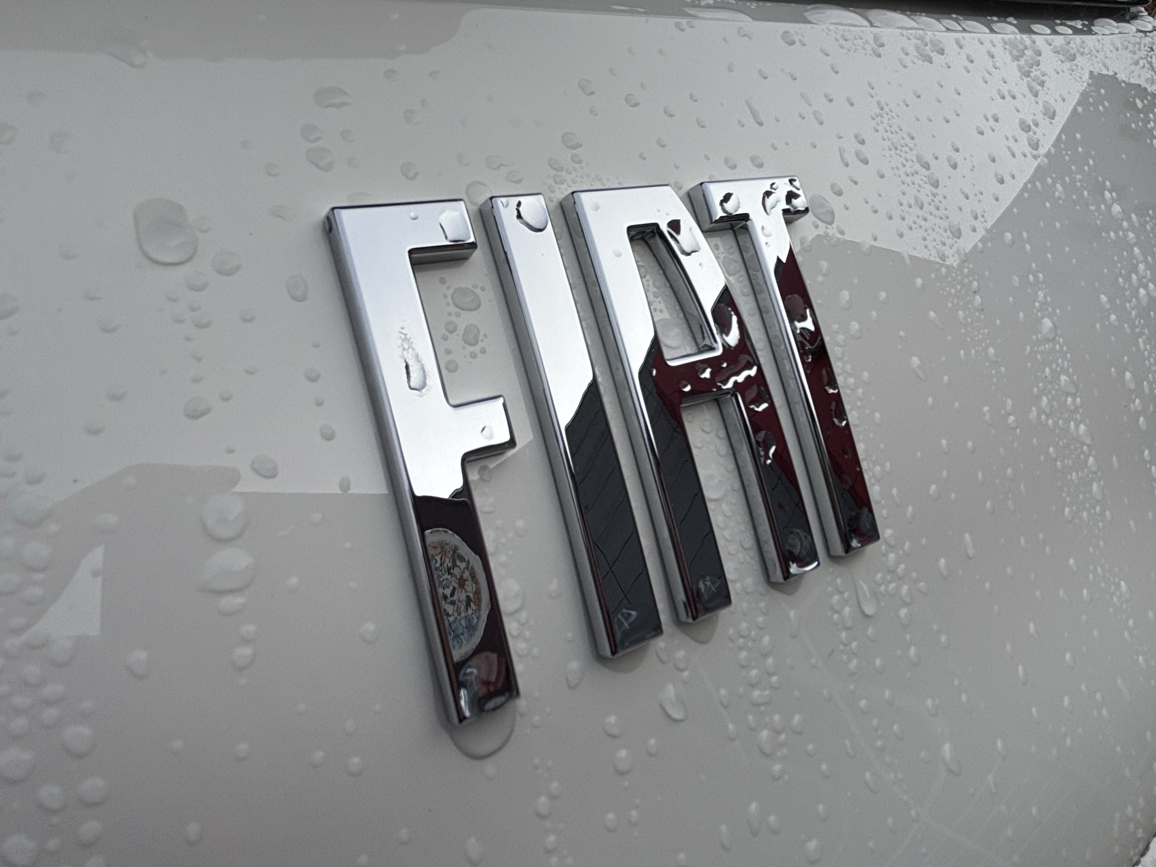 New 2026 FIAT 500 e w/ Comfort Group FWD image 12