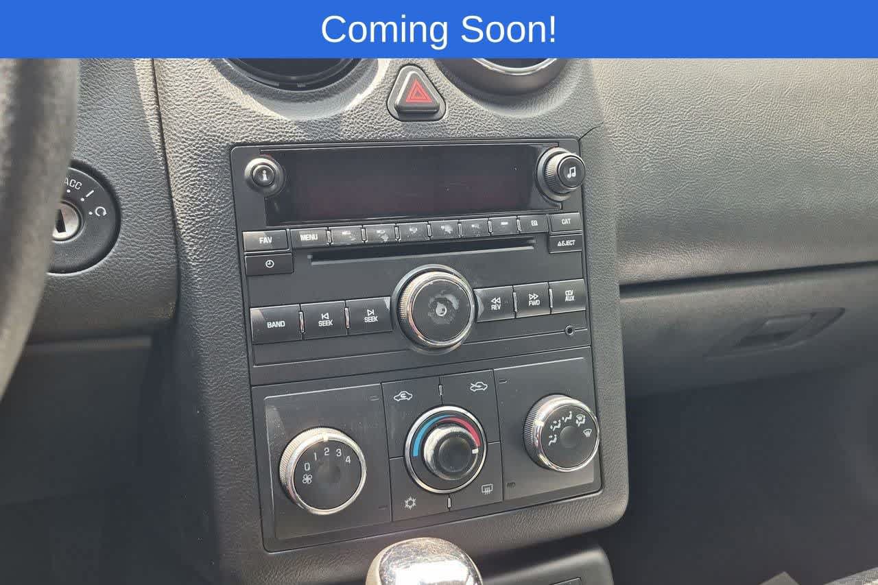 Used 2010 Pontiac G6 Sedan FWD image 25