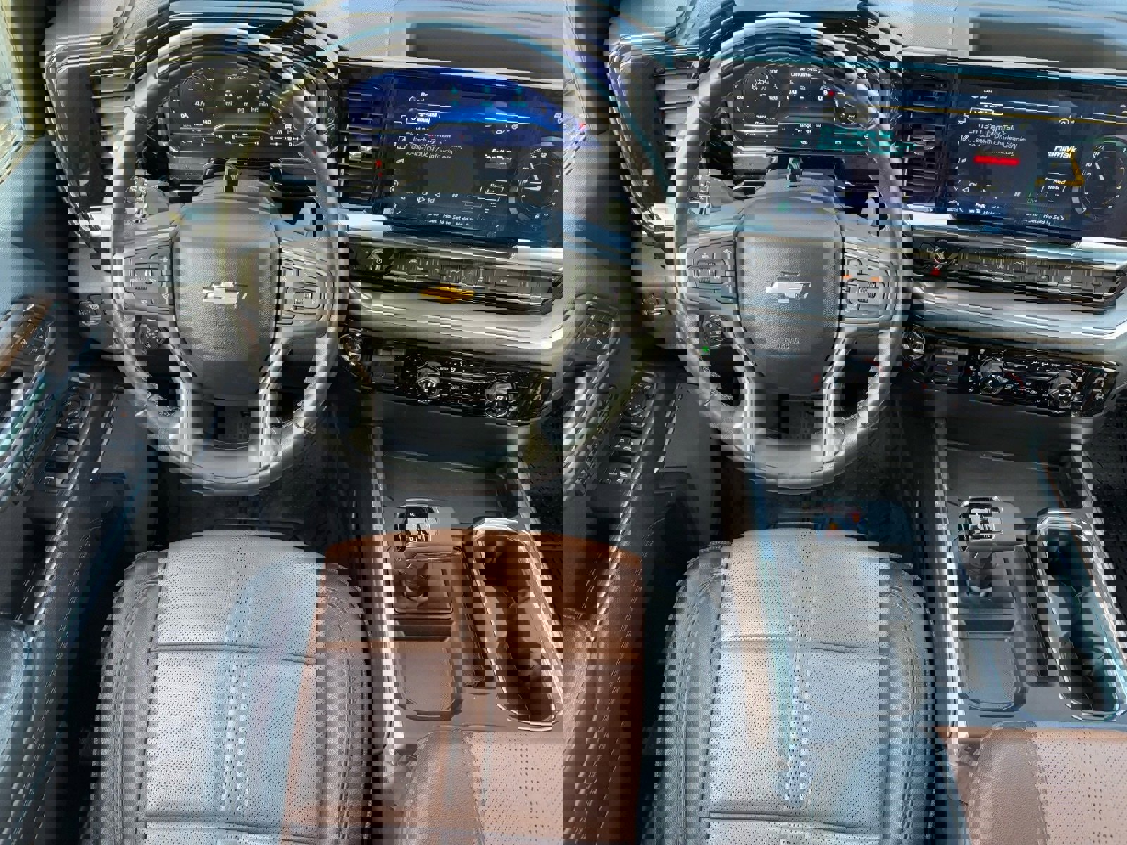 Used 2024 Chevrolet Silverado 1500 High Country image 13