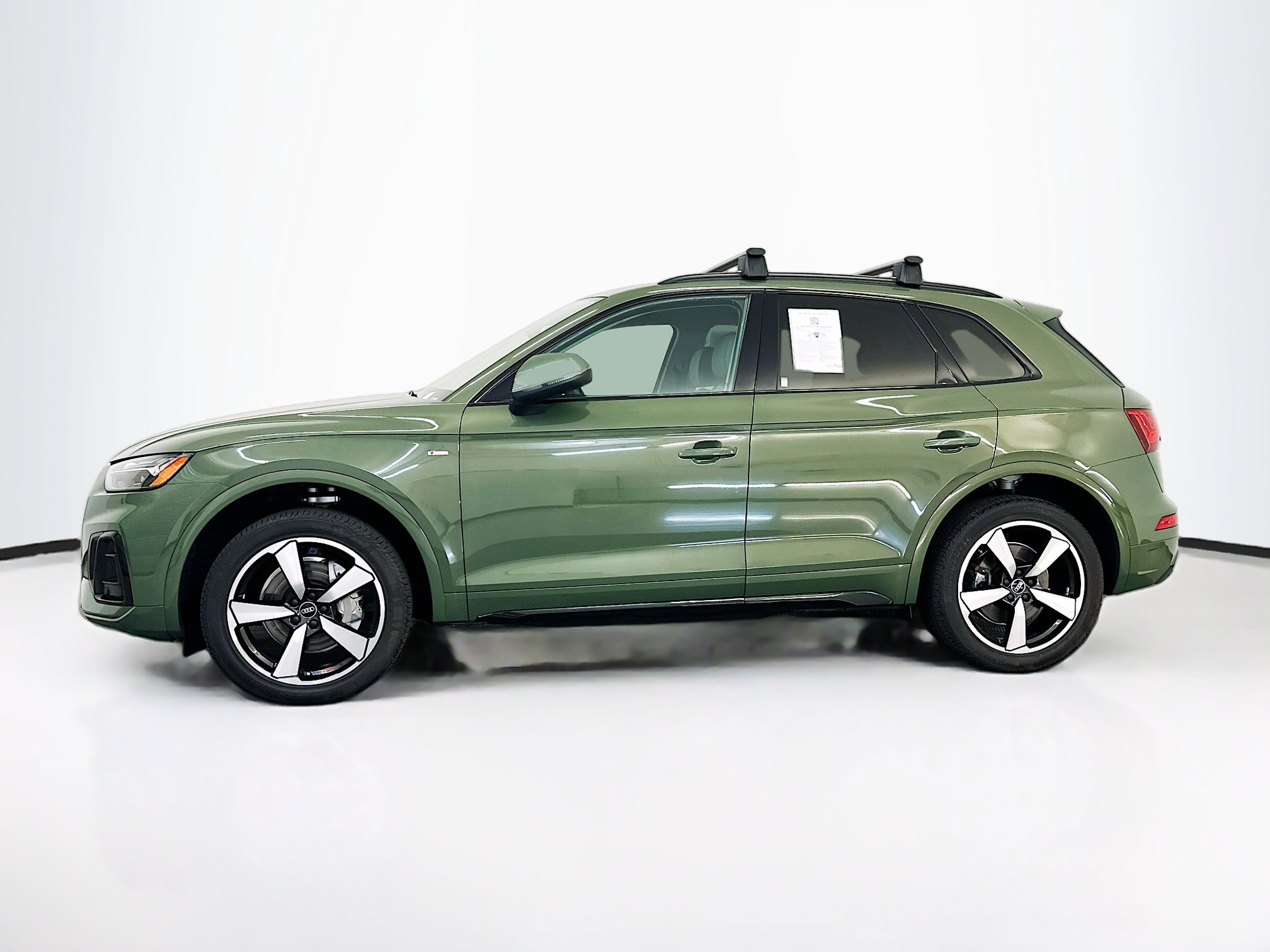 Used 2023 Audi Q5 2.0T Premium Plus w/ Premium Plus Package AWD/4WD image 4