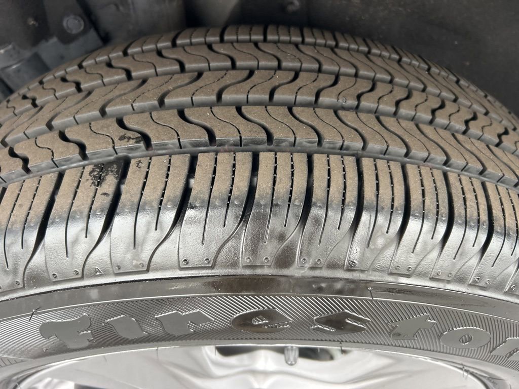 Used 2023 Toyota RAV4 XLE w/ Convenience Package image 26