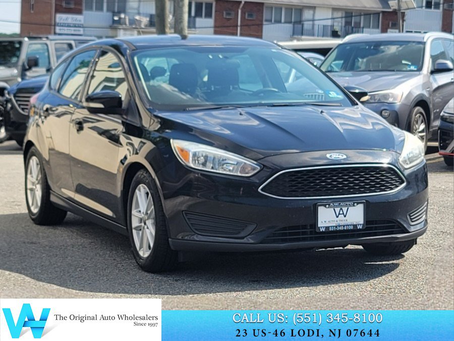 Used 2016 Ford Focus SE FWD image 1