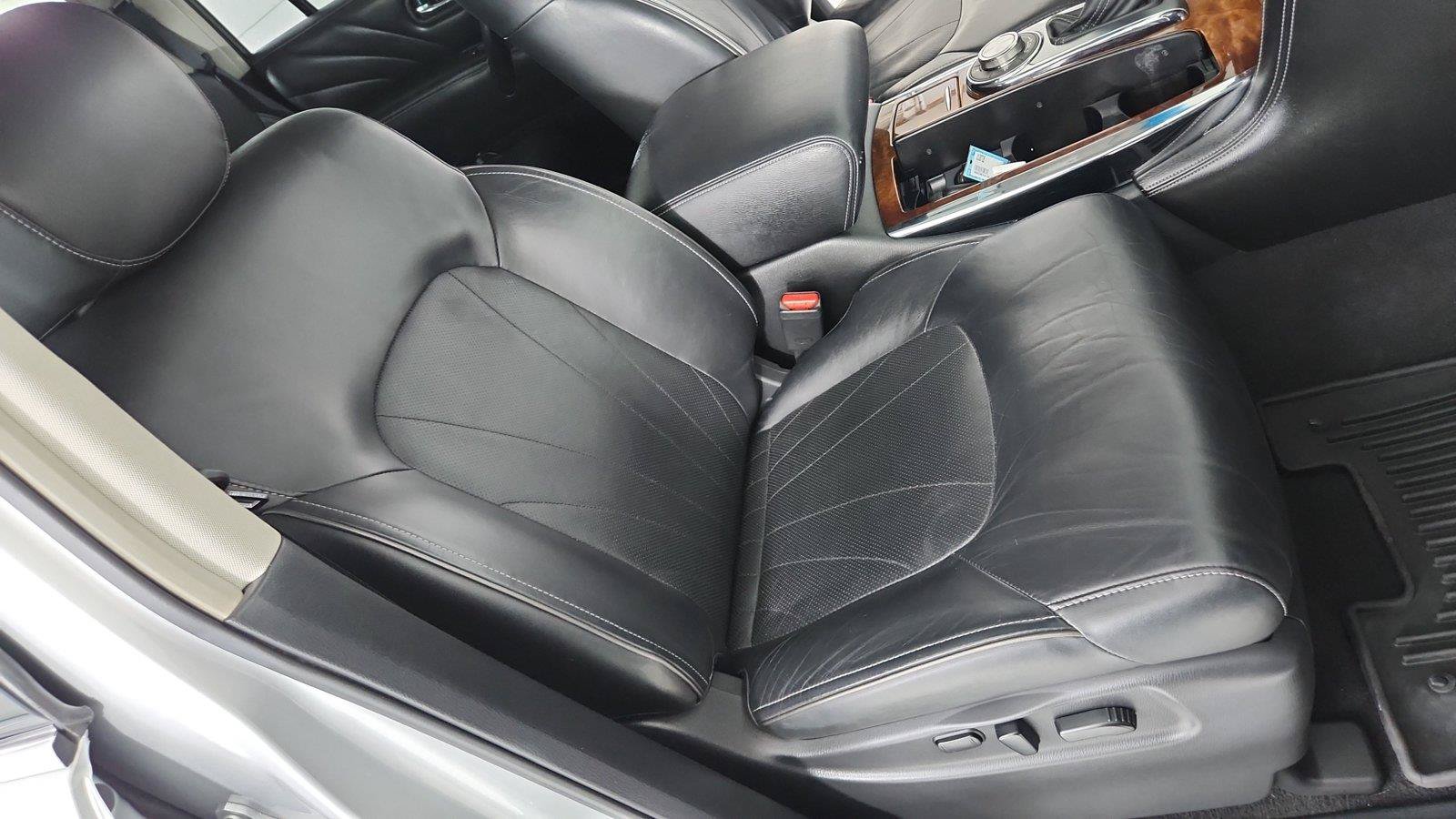 Used 2016 INFINITI QX80 4WD w/ Deluxe Technology Package image 32