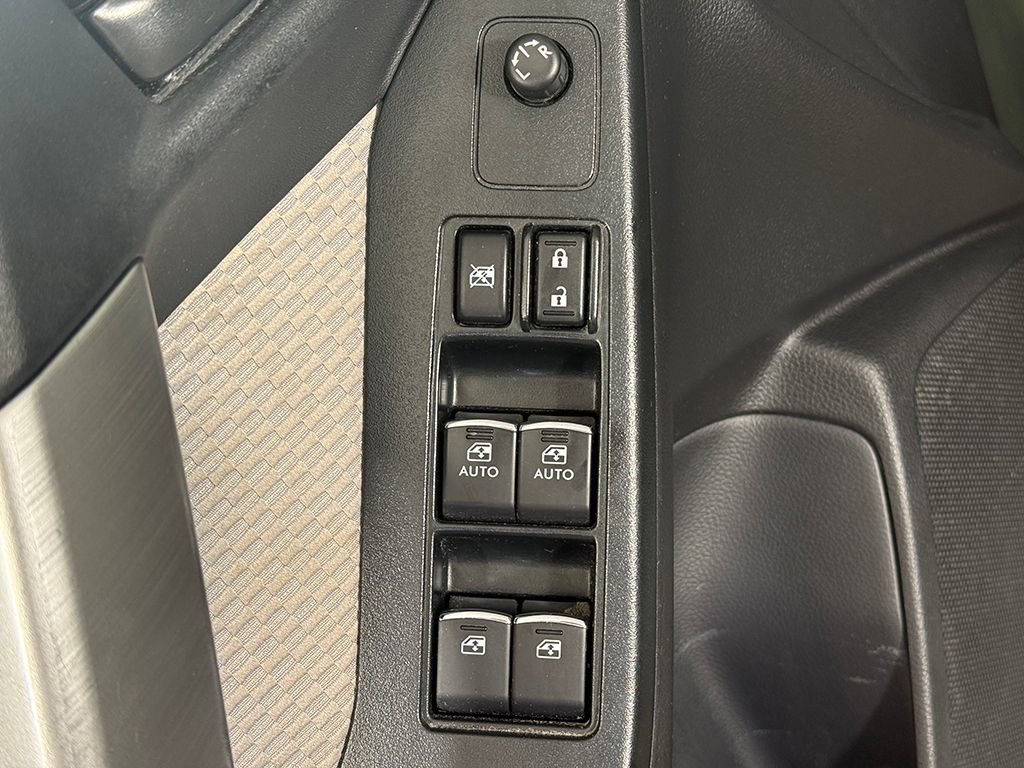 Used 2018 Subaru Forester 2.5i Premium w/ All-Weather Package AWD/4WD image 33