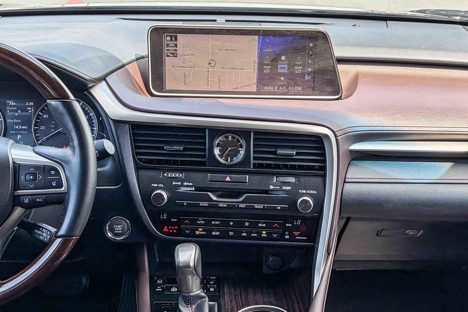 Used 2019 Lexus RX 350L AWD image 12