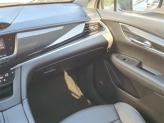 Used 2021 Cadillac XT6 Sport image 20