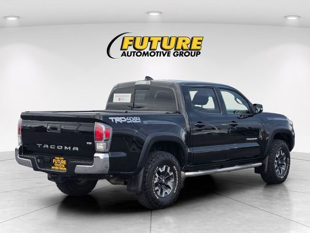 Certified 2023 Toyota Tacoma TRD Off-Road AWD/4WD image 5