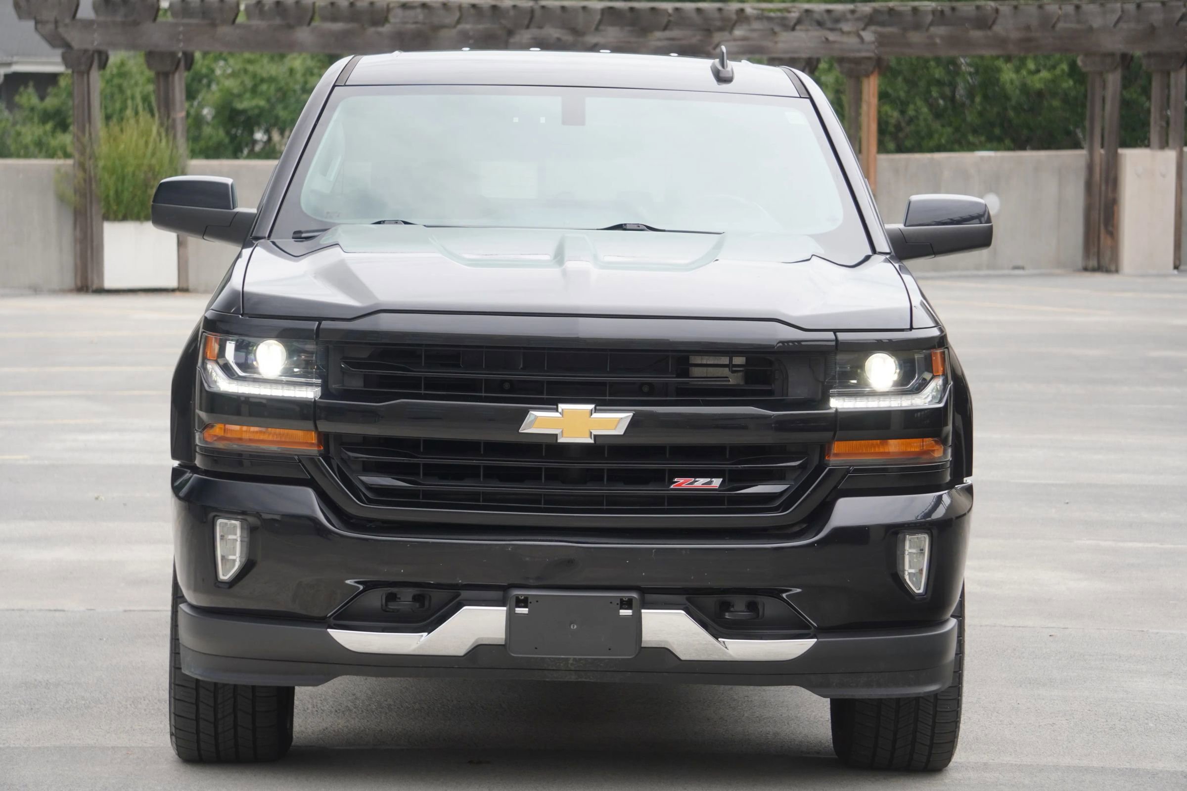 Used 2018 Chevrolet Silverado 1500 LT w/ All Star Edition image 23