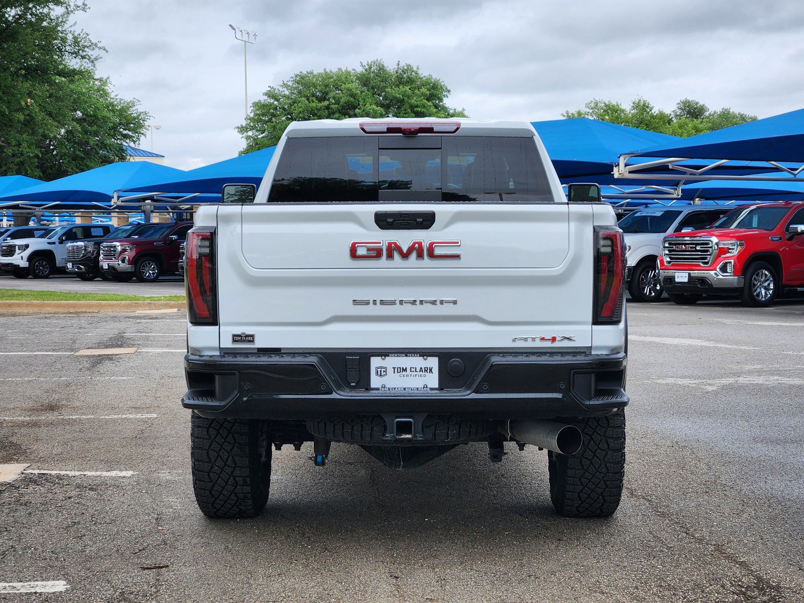 Used 2026 GMC Sierra 2500 AT4X AWD/4WD image 33