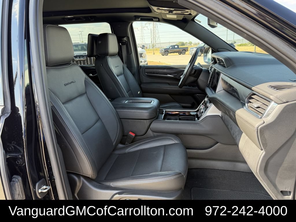 Used 2021 GMC Yukon Denali w/ LPO, Illumination Package AWD/4WD image 36