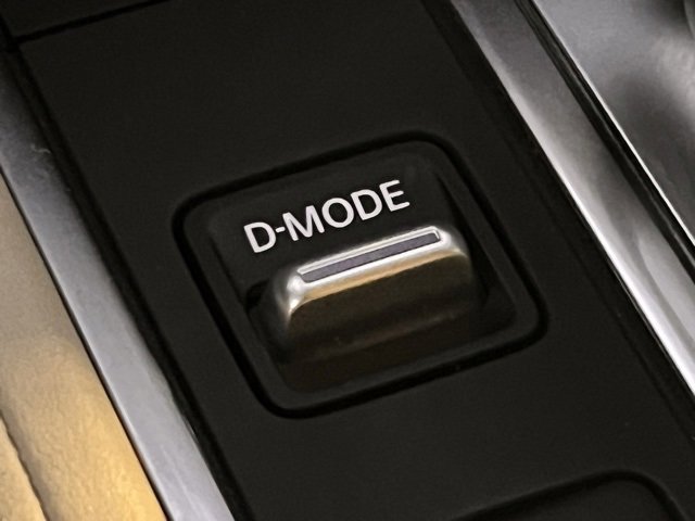 Certified 2023 INFINITI QX60 Pure image 19