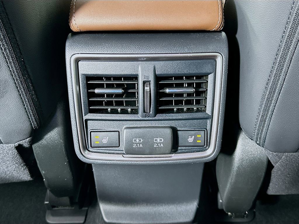 Used 2023 Subaru Forester Touring image 26