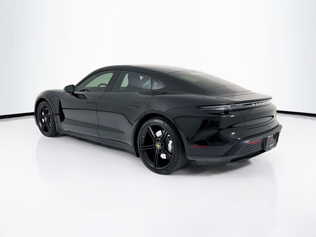 Certified 2022 Porsche Taycan image 3