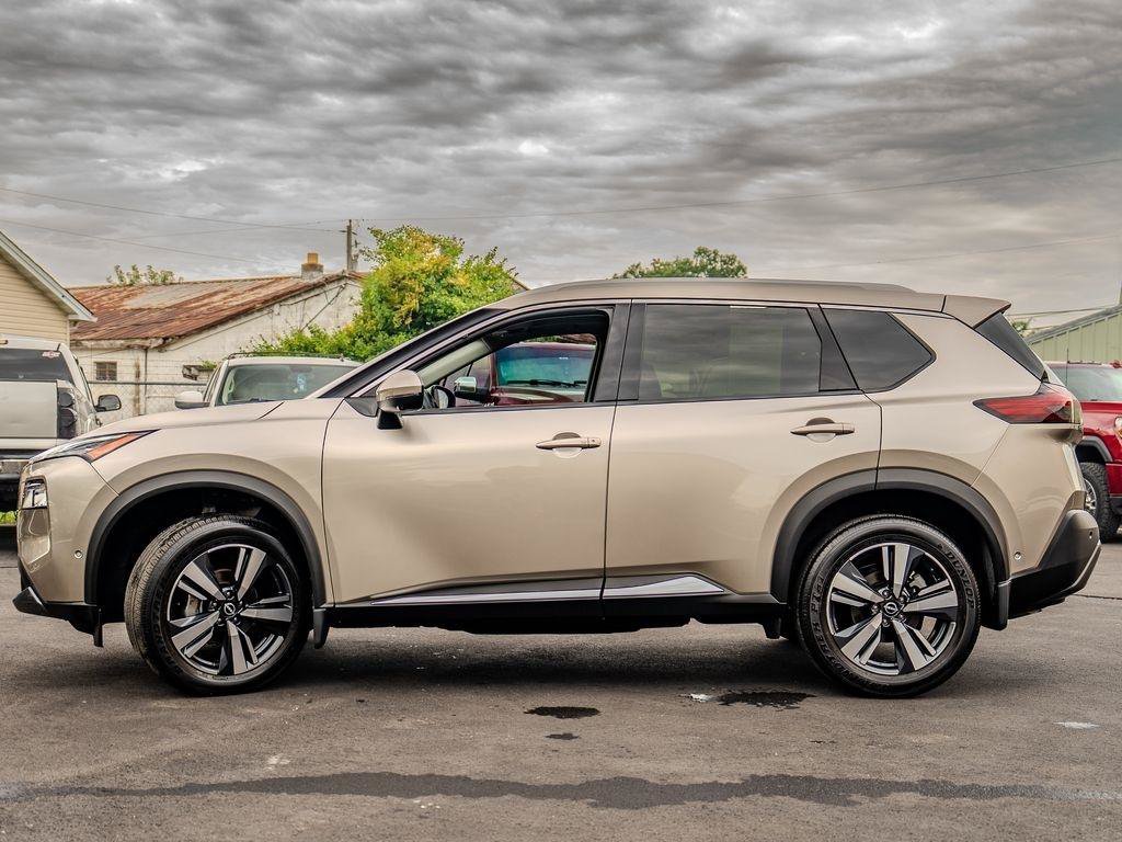 Used 2023 Nissan Rogue SL w/ SL Premium Package AWD/4WD image 5