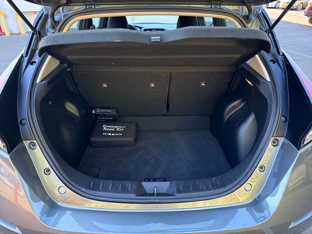 Used 2025 Nissan Leaf S FWD image 12
