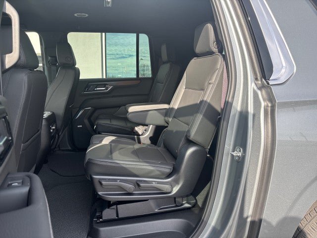 New 2026 GMC Yukon XL Denali AWD/4WD image 29