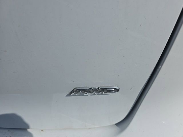 Used 2025 Chrysler Pacifica Select w/ Uconnect Theater Family Group image 30