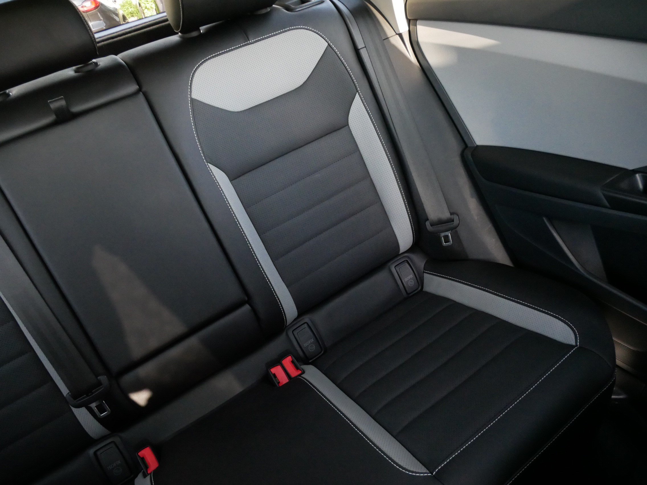 Certified 2023 Volkswagen Taos SEL AWD/4WD image 14