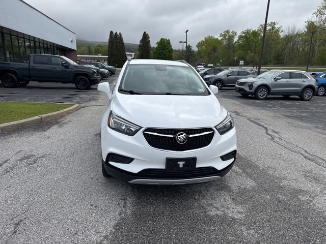 Used 2022 Buick Encore Preferred w/ Safety Package AWD/4WD image 8