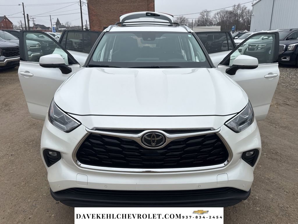 Used 2020 Toyota Highlander Limited image 20