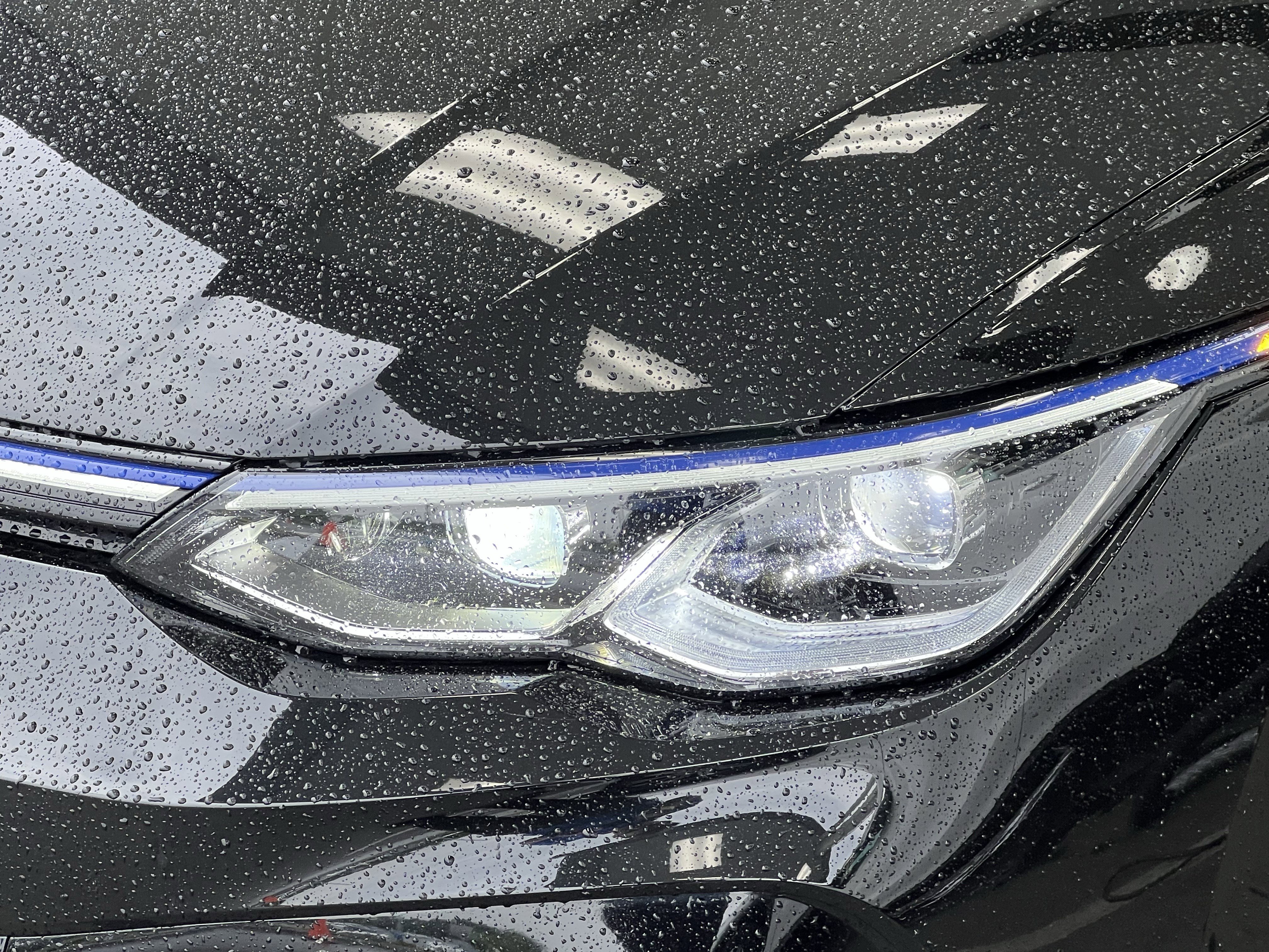 Used 2024 Volkswagen Golf R AWD/4WD image 7