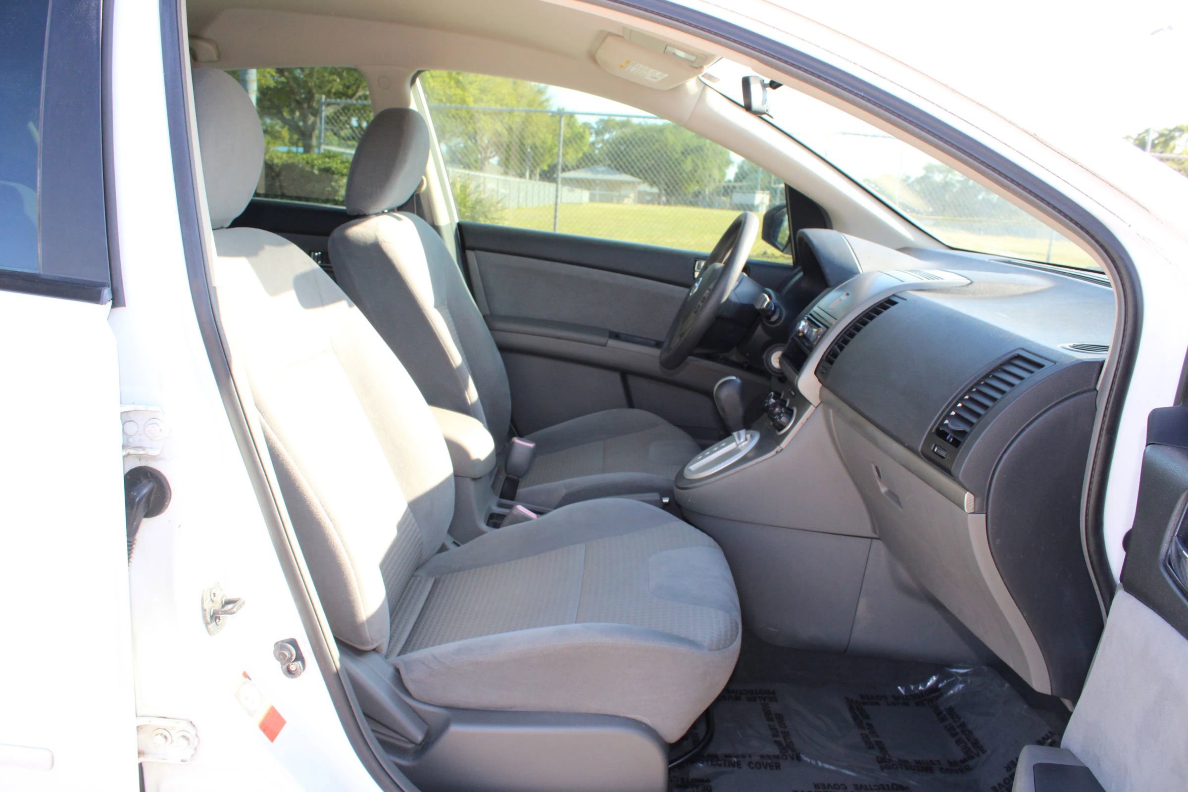 Used 2008 Nissan Sentra 2.0 S image 12