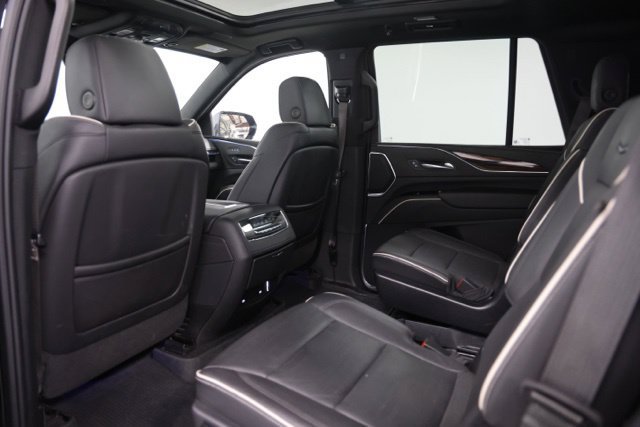 Used 2023 Cadillac Escalade Premium Luxury w/ LPO, Floor Liner Package AWD/4WD image 33