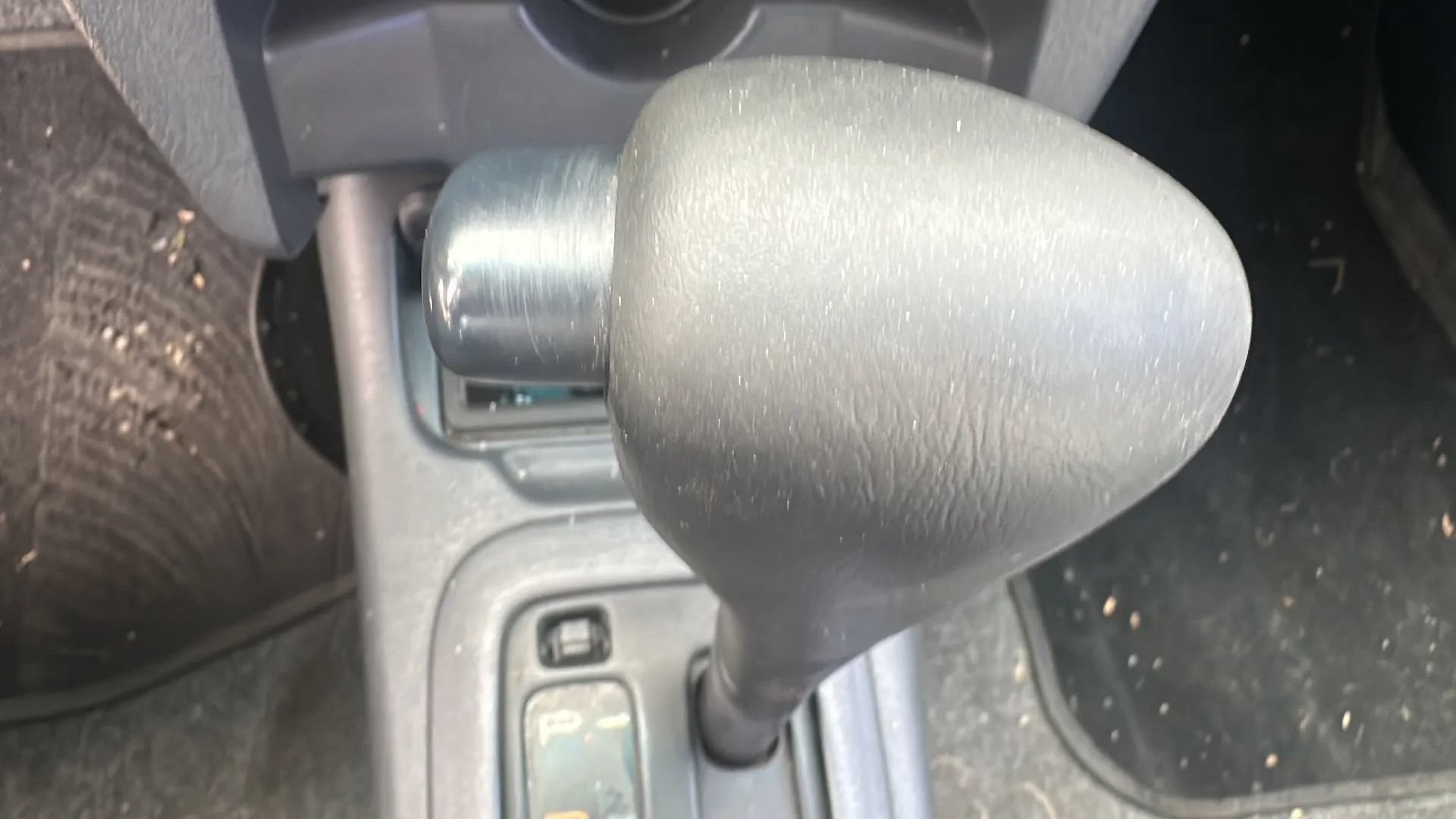 Used 1999 Toyota RAV4 2WD 4-Door image 24