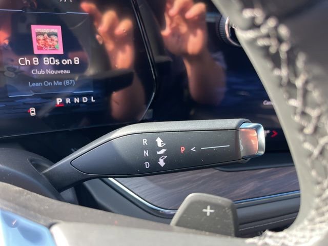 New 2026 Chevrolet Suburban LS image 22