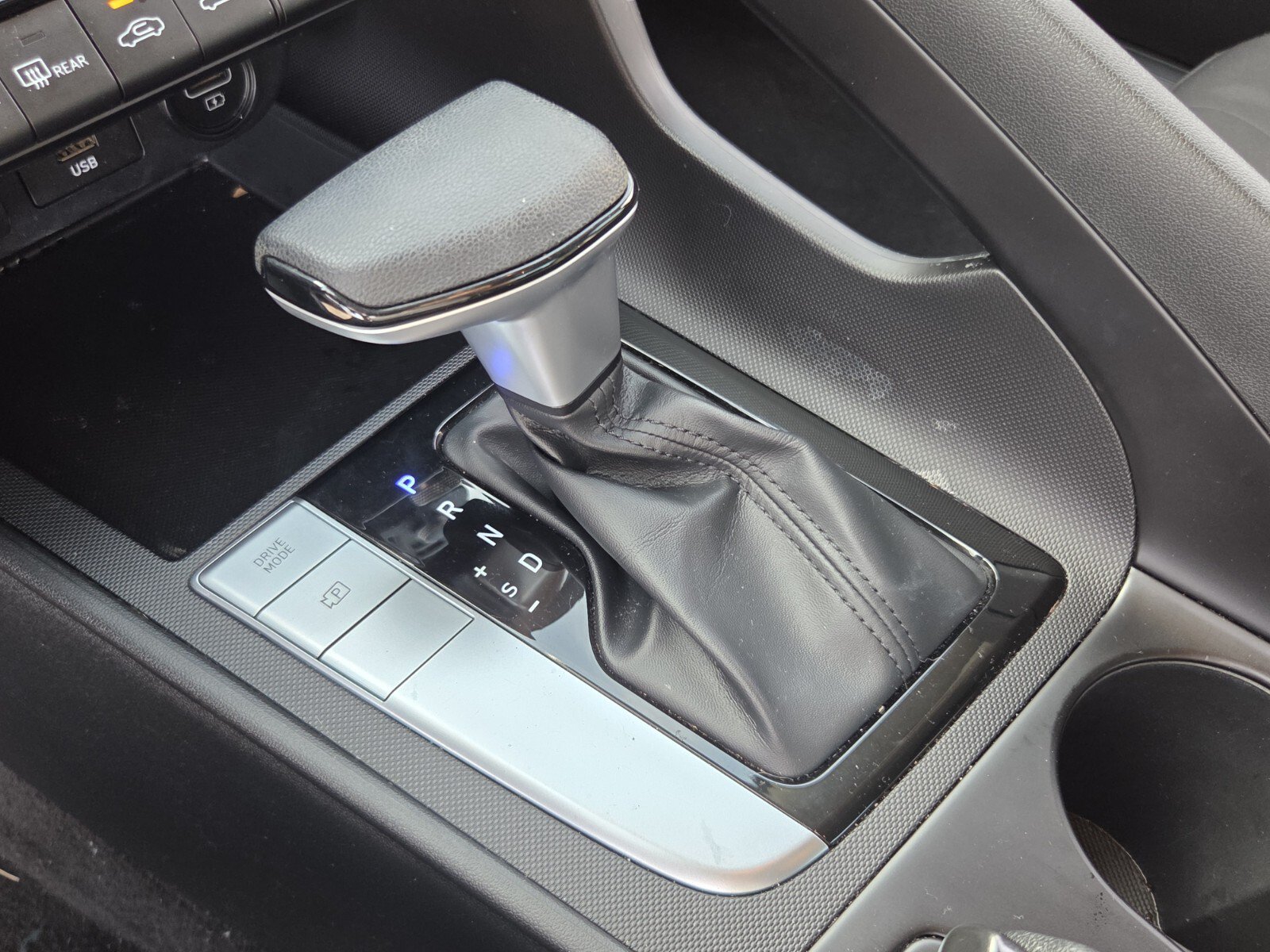 Used 2021 Hyundai Elantra SEL FWD image 27