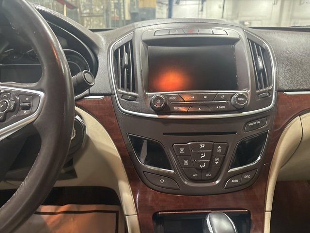 Used 2014 Buick Regal Turbo image 19