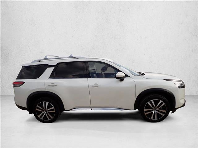Used 2023 Nissan Pathfinder Platinum AWD/4WD image 5