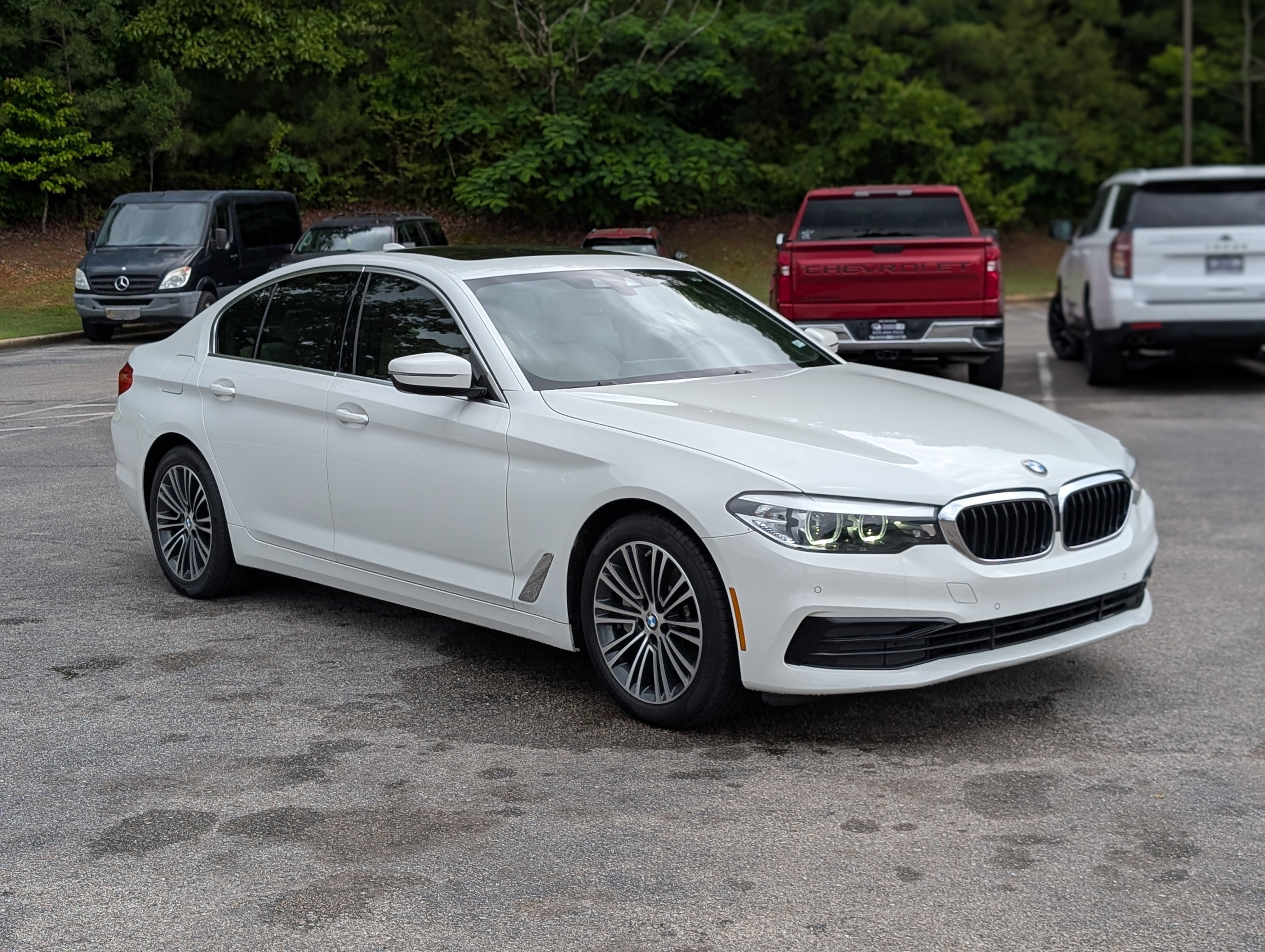 Used 2019 BMW 530i w/ Convenience Package RWD image 11