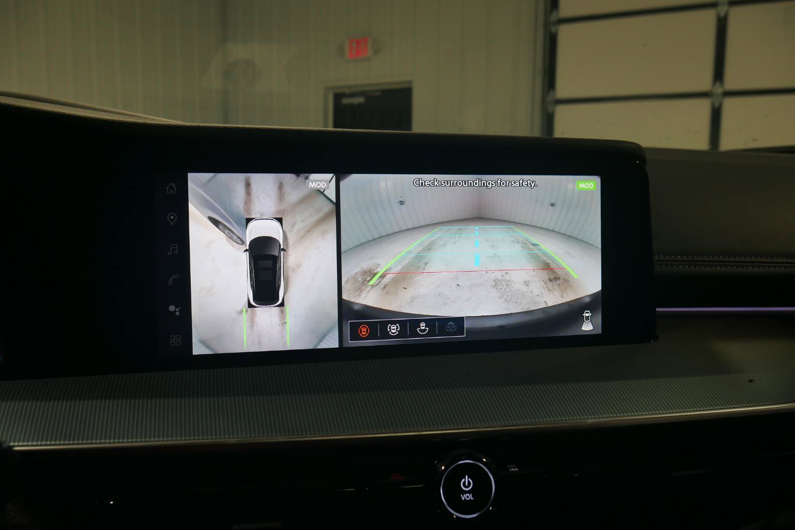 New 2025 Nissan Murano SL image 22