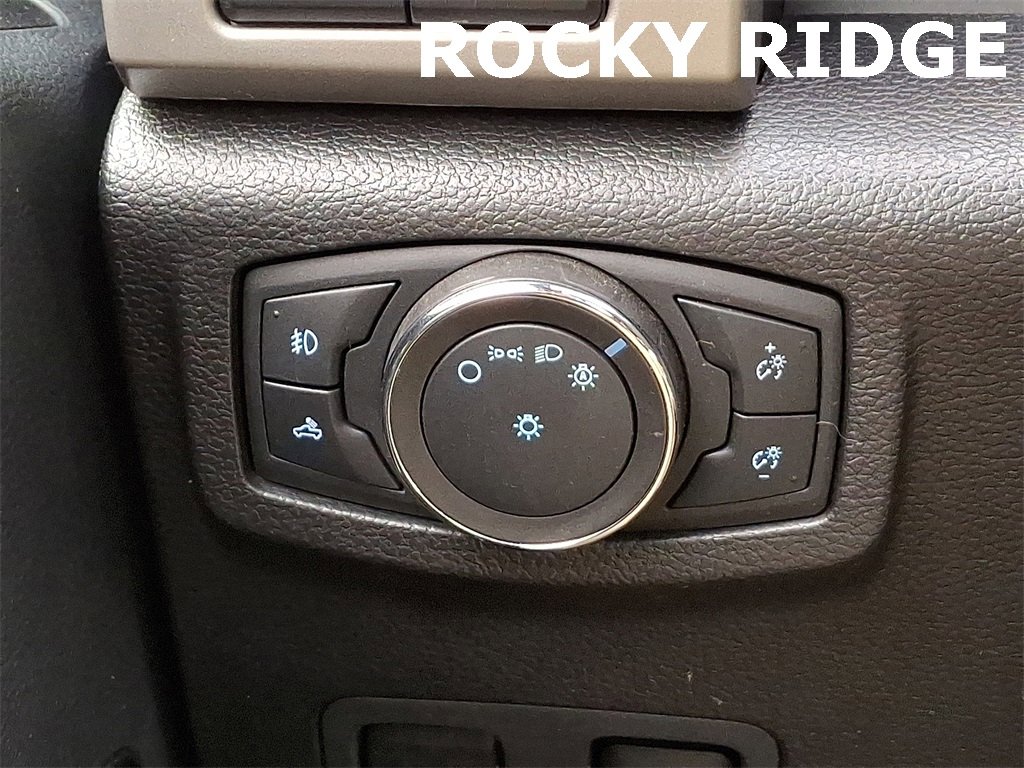 Used 2022 Ford F250 Lariat w/ Black Appearance Package image 26