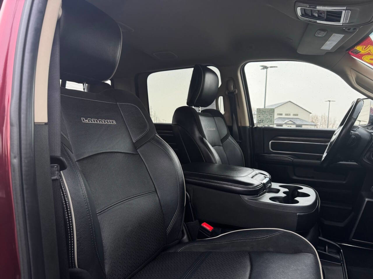 Used 2020 RAM 3500 Laramie image 36